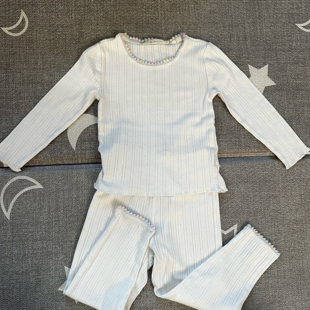Doen pajamas set 4T